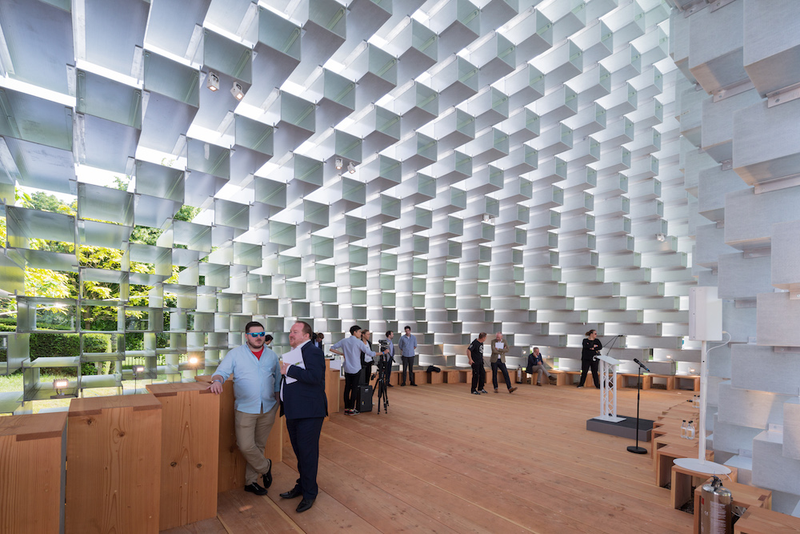 Illustration for article titled Bjarke Ingels Built a Real-Life Minecraft Structure in London